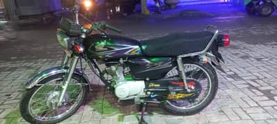 Honda 125 Black colour