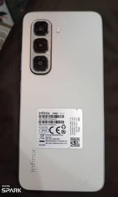Infinix hot 50 pro  brand new only 2 month used  8 month warranty avai