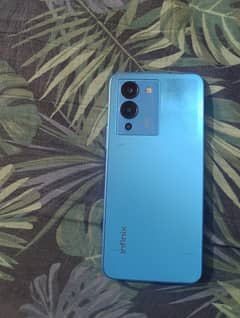 Infinix Note 12