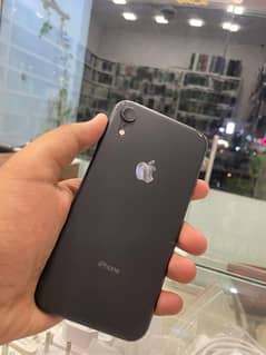 i phone XR