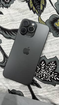 Apple iPhone 15 Pro Max 256GB Black LLA