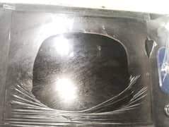 new led for sale in new condition with powerful speakers