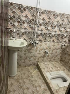 Flat Available at Allahwala Town Korangi