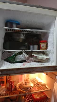 ELECTROLUX 18 CUBIC FT REFRIGERATOR FIR SALE