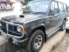 Mitsubishi Pajero Exceed total genuine Automatic jeep