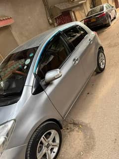 Toyota Vitz 2009