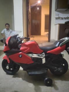 kids motorbike for sale sirf battery dalnni ha baki OK ha