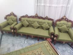 Brand New Chinioti Sofa Set / 5 Seater Sofa for Sale