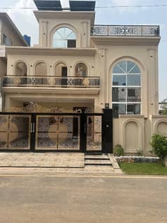 Airport Green Garden 10 Marla House For Sale