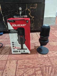 Hyper x Solocast Microphone with Microphone Boom Arm