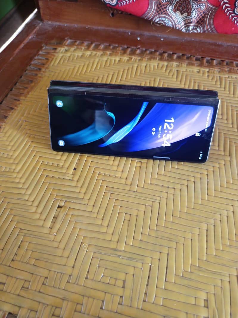 exchange possible Samsung z fold 2 read add first 4