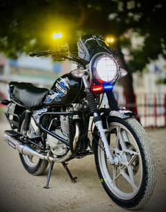 Suzuki GS 150 SE 2018 Karachi no first owner Seald Engine Headpack