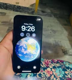I phone 12 jv hain. 100 battery health 10/10 no any fault