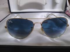 Classic Ray-Ban Aviators - Blue Gradient Lenses.