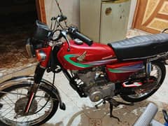 Honda 125 urgent sale 03709675240