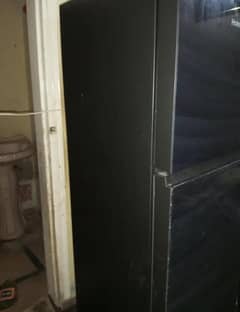 Haier fridge medium size