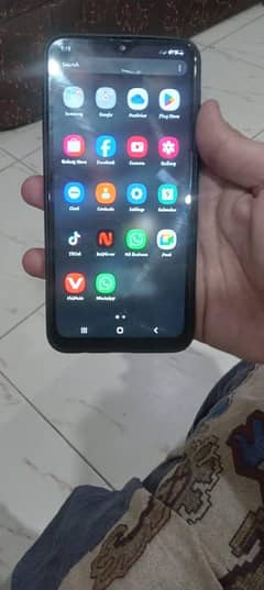 Samsung A10