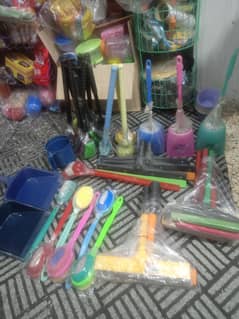 wiper bursh nd kitchen accessories