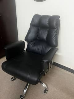 Executive Chair Marvel