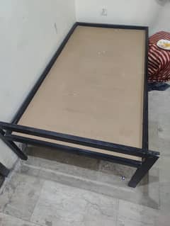 Single bed with Sheet