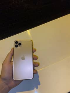 iPhone 11 Pro Max Golden Color 256 GB
