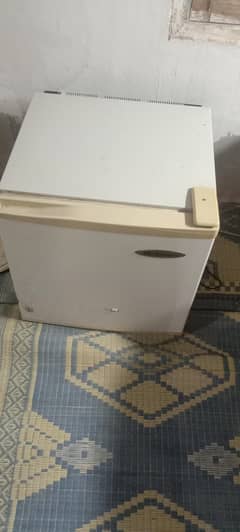 Download Room Fridge