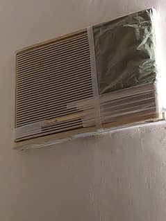 General Window AC in very good condition