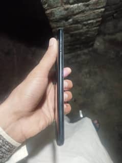Infinix not 10 with box  urgent sell