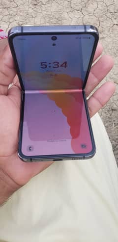 Samsung Mobile Z Flip 4, 8gb Ram , 512 Room