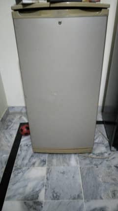 waves refrigerator with super cooling is available