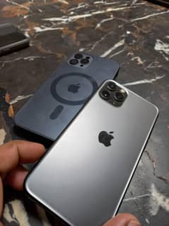 iphone 11 pro ( 256 Gb )