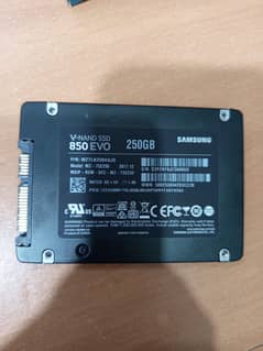 Samsung 850 EVO 250GB 2.5" SATA SSD with 100% Health