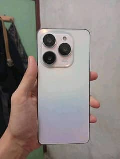 Spark 20 pro