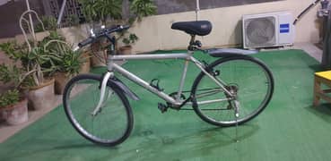 GRAPHIS CYCLE BRANDED (SEE ON INTERNET )