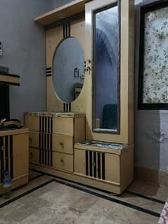dressing table for sell