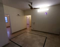 Clifton 3 bedroom Apartment available