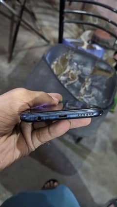 Infinix hot 10 6 128