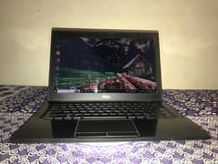 Dell Core i5 7th Gen | 8GB RAM | 256GB SSD | Backlit Keyboard | 10/10