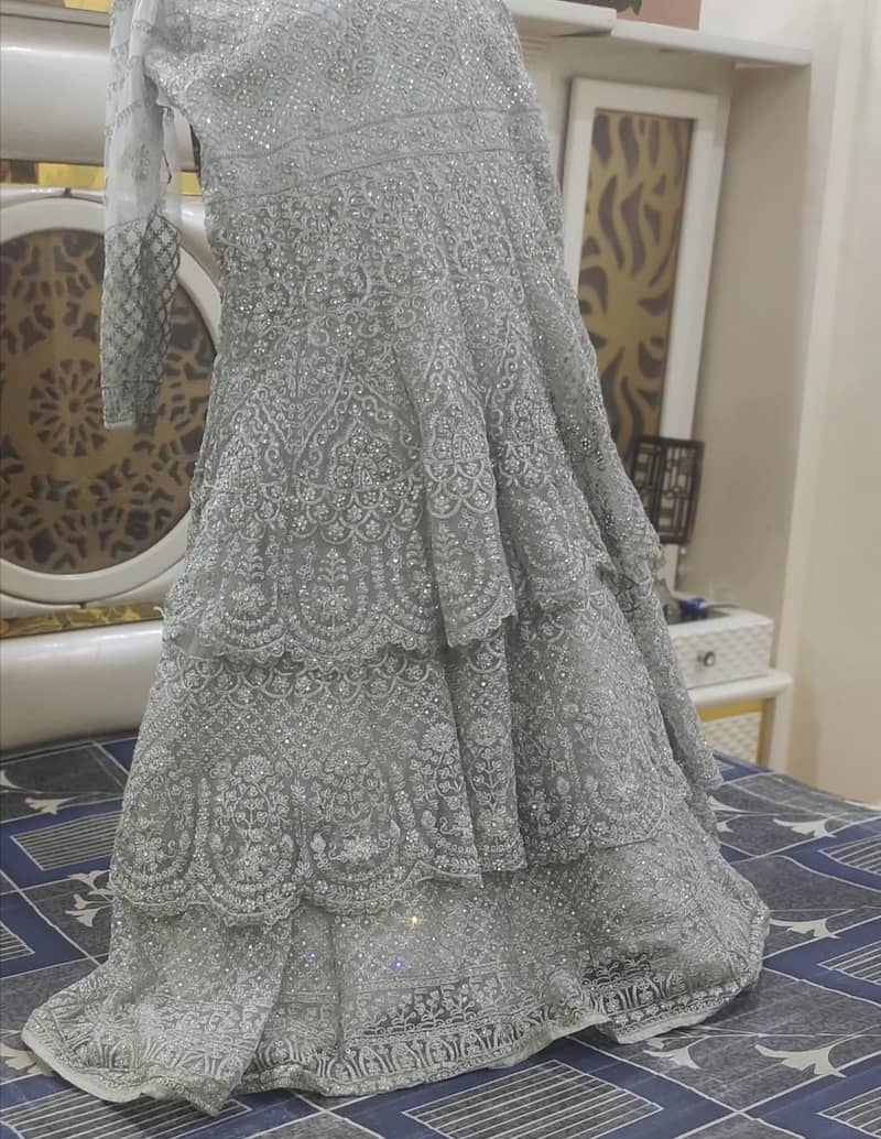 Three layer maxi with duppatta and troser 2 time used 10/10 condition 0