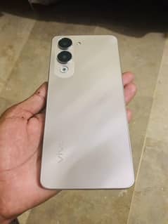 vivo y04