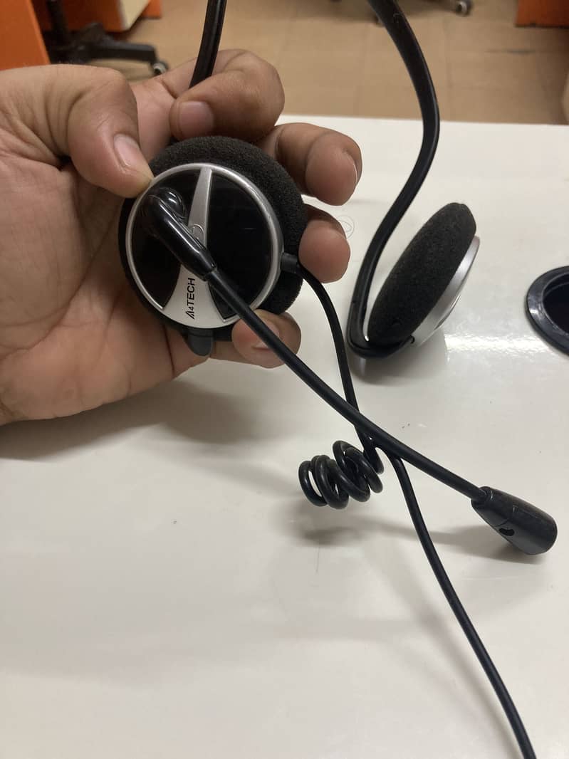 A4tech headphone 2
