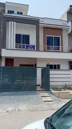 Size 25x40 Brand New Double Store Luxury House For Sale IN G-13 Income Rent 1.10 k