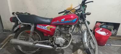 Honda 125  (model 2015)