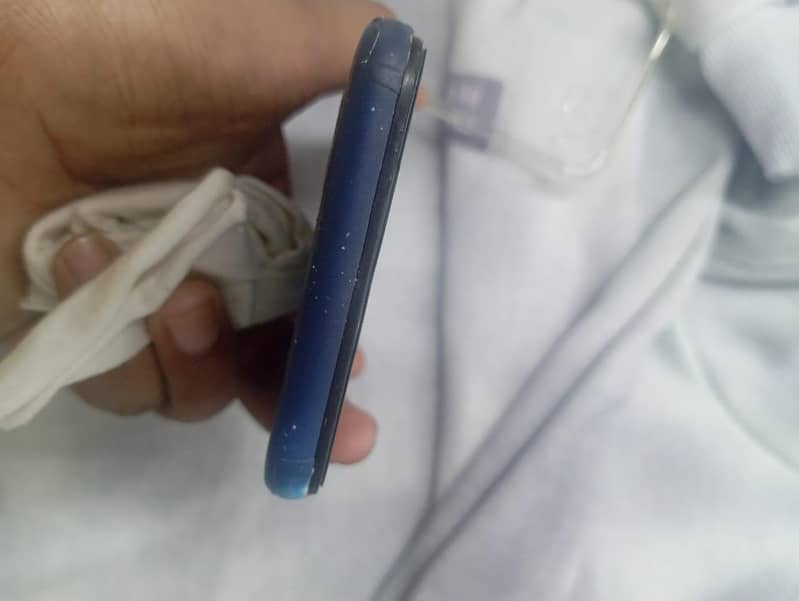 exchng any  mobile. . . 2