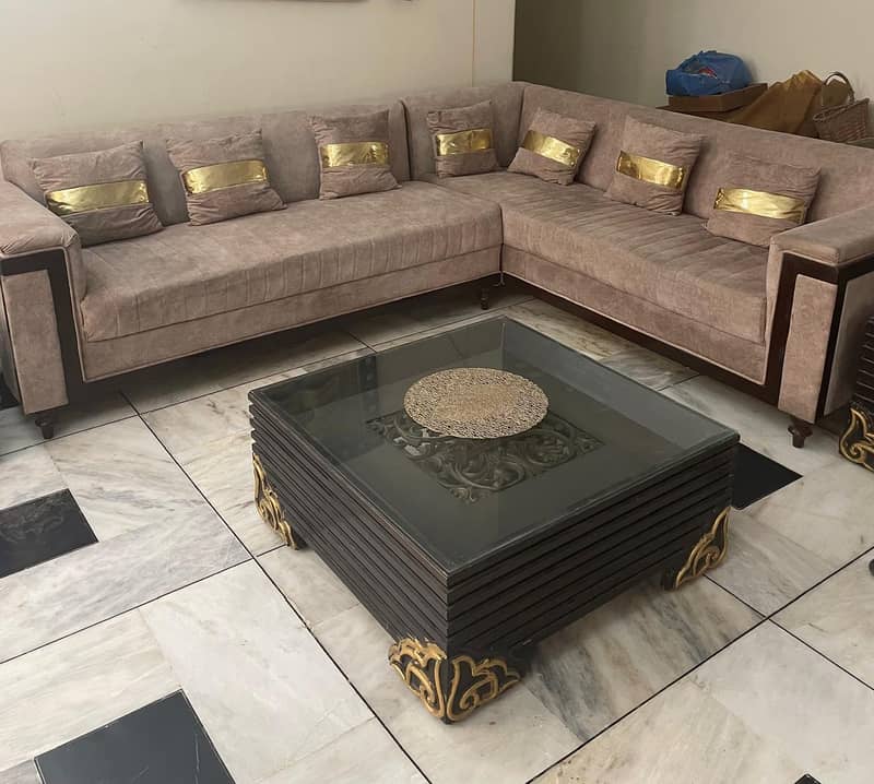 Sofa set with tables 5