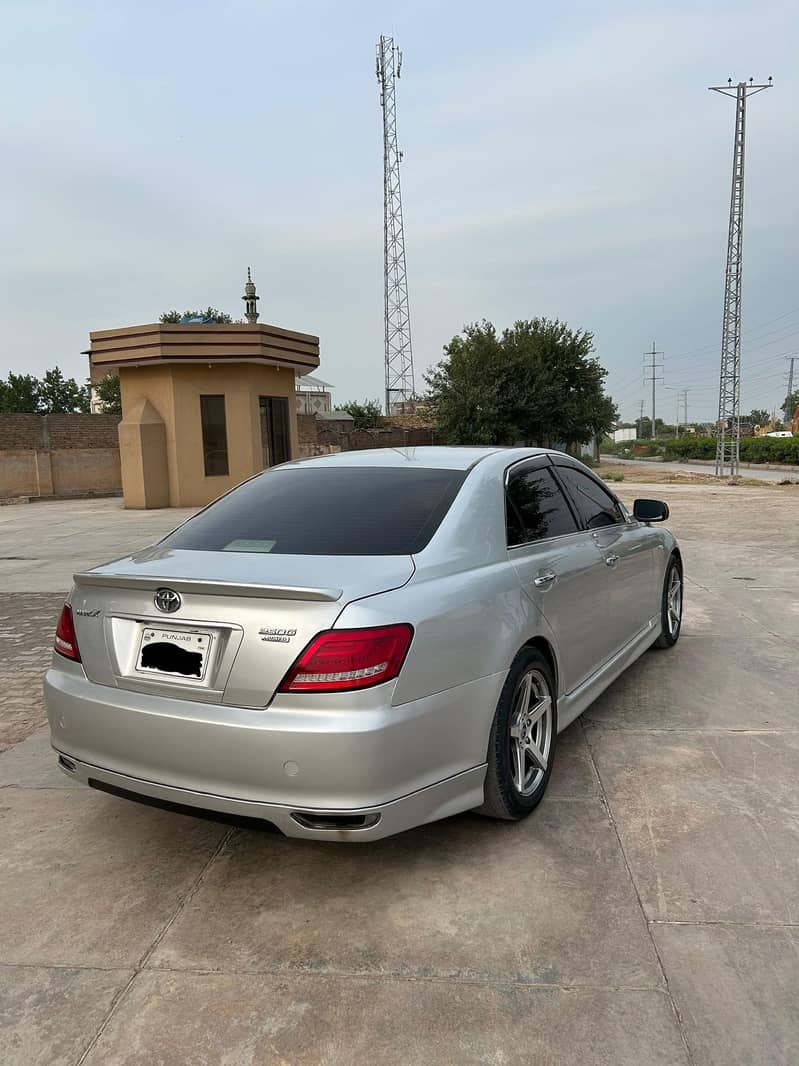 Mark X  2005 Model  Good Condition Exchange possible 4