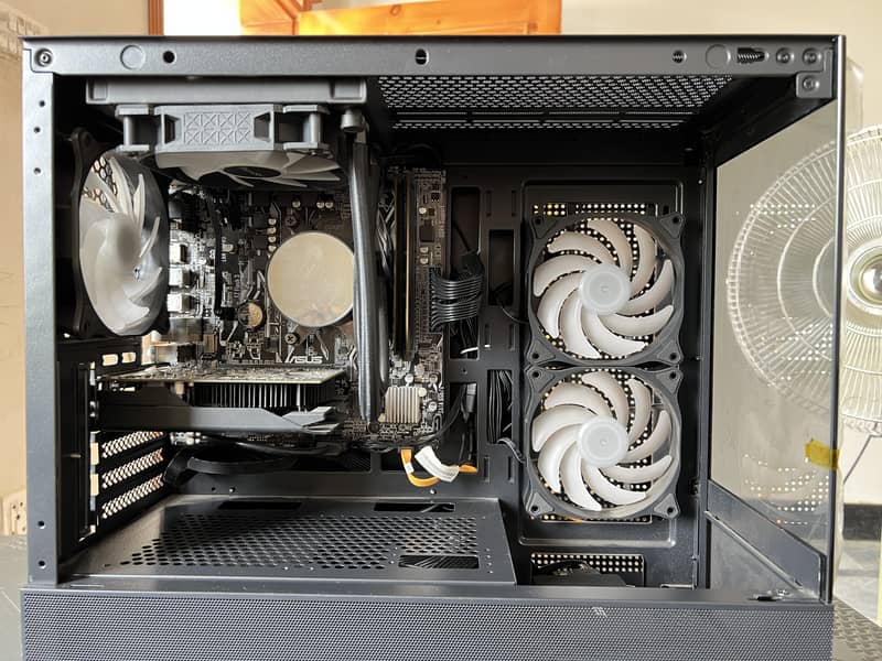 [Processor ] [GPU ] [ CPU ] [ RAM ] [SSD or HDD] 4