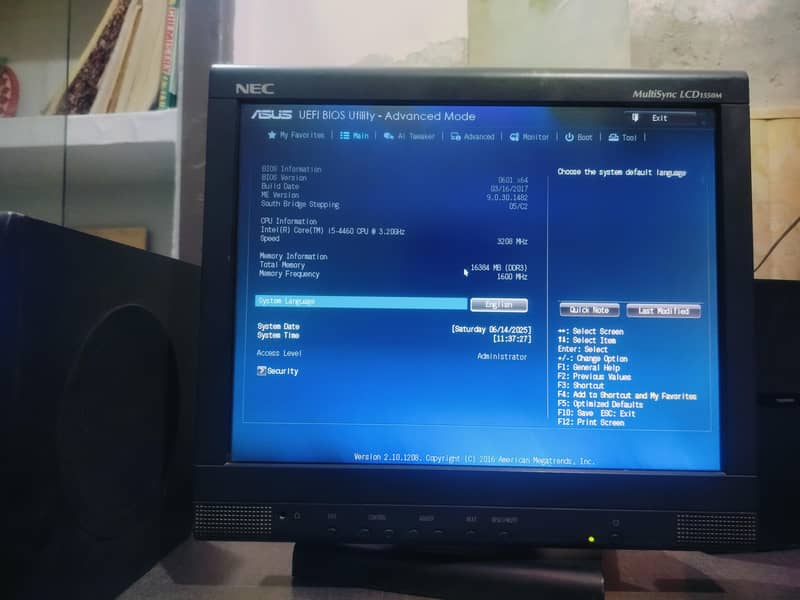 NEC MultiSync LCD1550M monitor 2