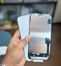 iphone 14 plus display