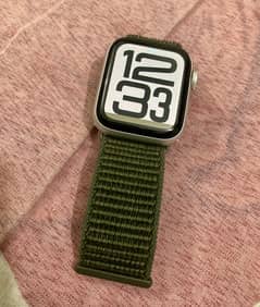 Apple Watch SE 2nd Gen - 2022 - 32GB - 40mm